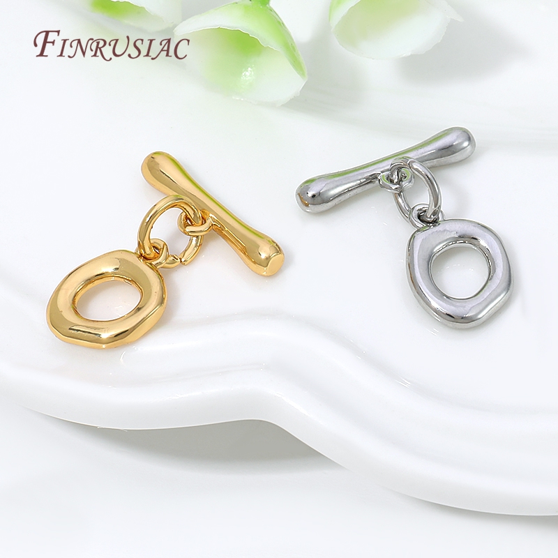 18K vergoldeter unregelmäßiger – Toggle Clasp Gold Bewertung und Preis